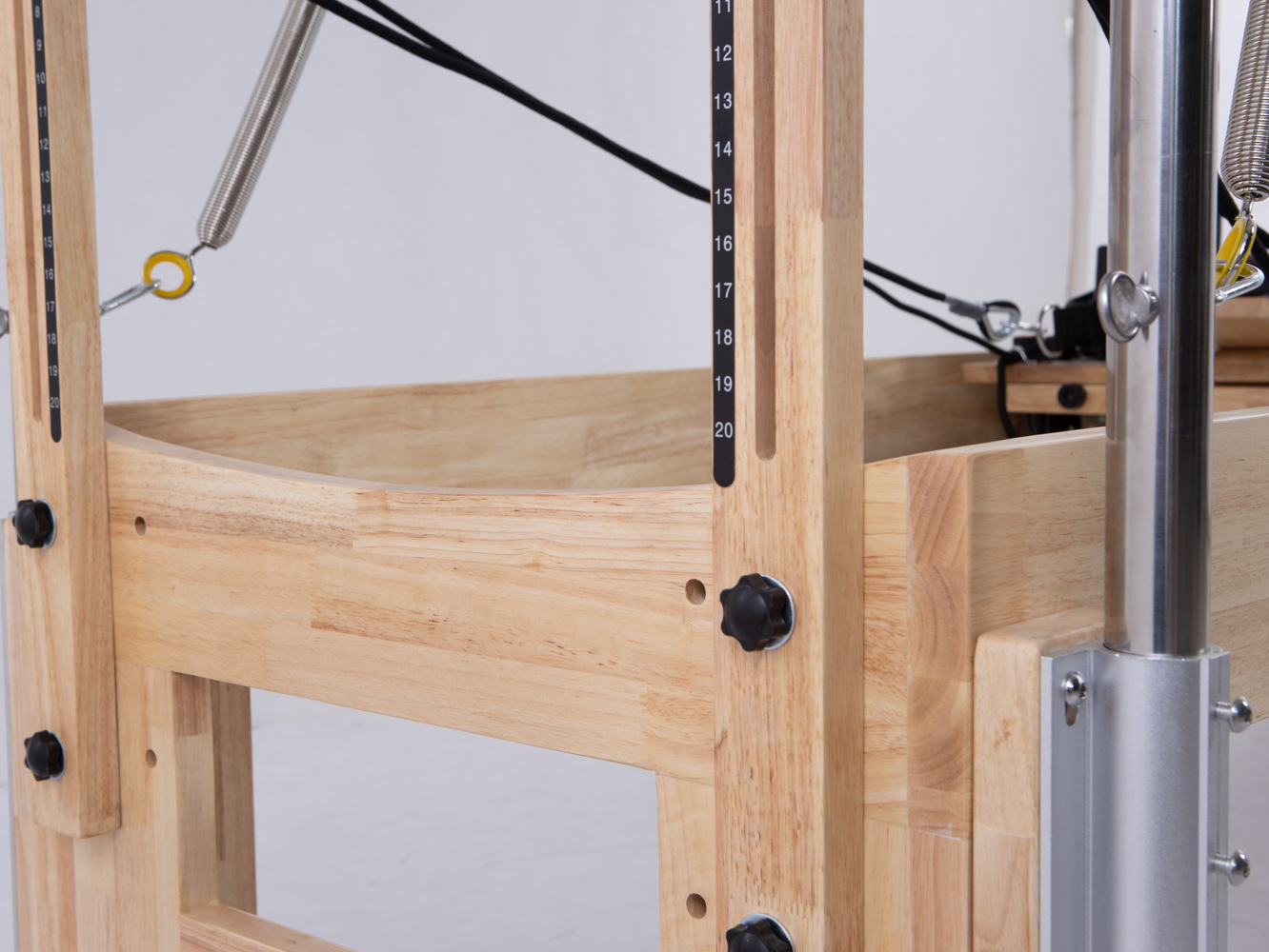 Optimal Oak  Reformer Three in – Pilates Yoga One Bewertung und Preis